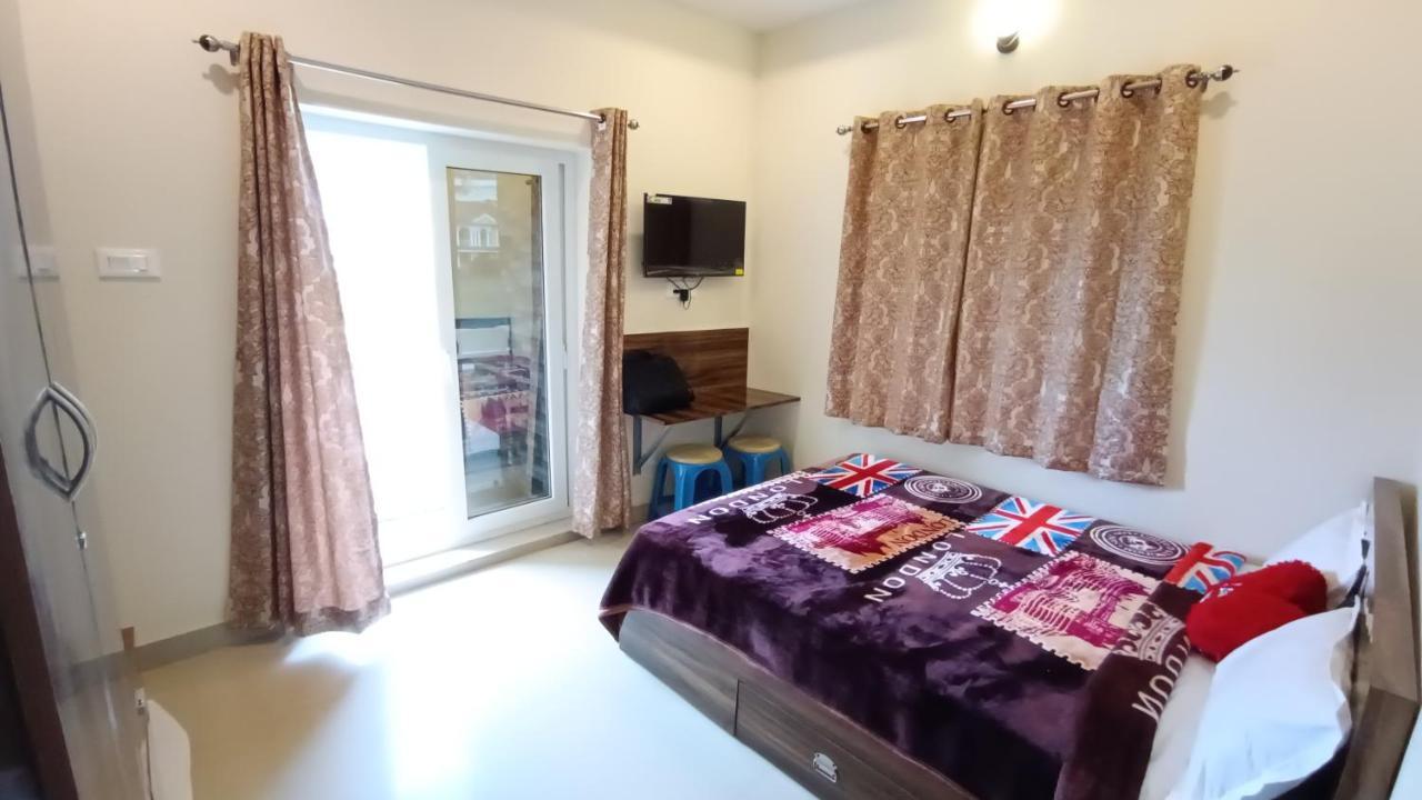 Rose Garden Enclave For Families & Executives Bed and Breakfast Ooty Buitenkant foto