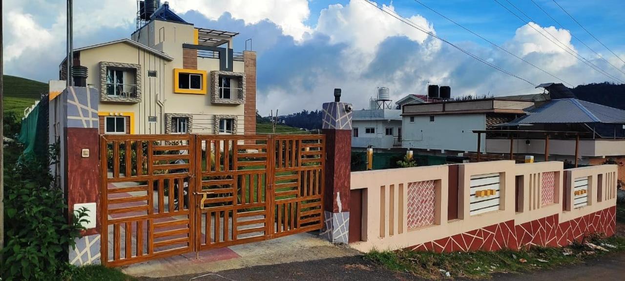 Rose Garden Enclave For Families & Executives Bed and Breakfast Ooty Buitenkant foto